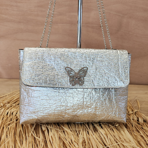Lys Bag in Metallic Silver Piñatex