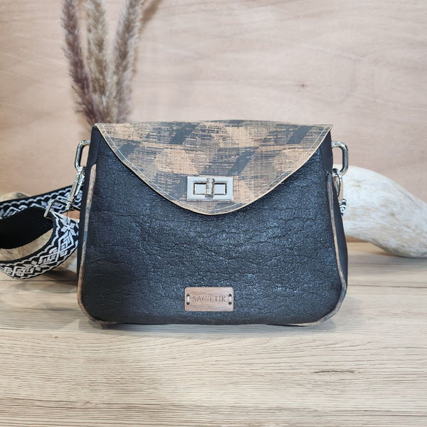 Camellia bag in Piñatex, Apple Skin and Cork
