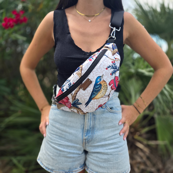 Sac banane en tissu Thévenon dessin d'oiseaux bleus