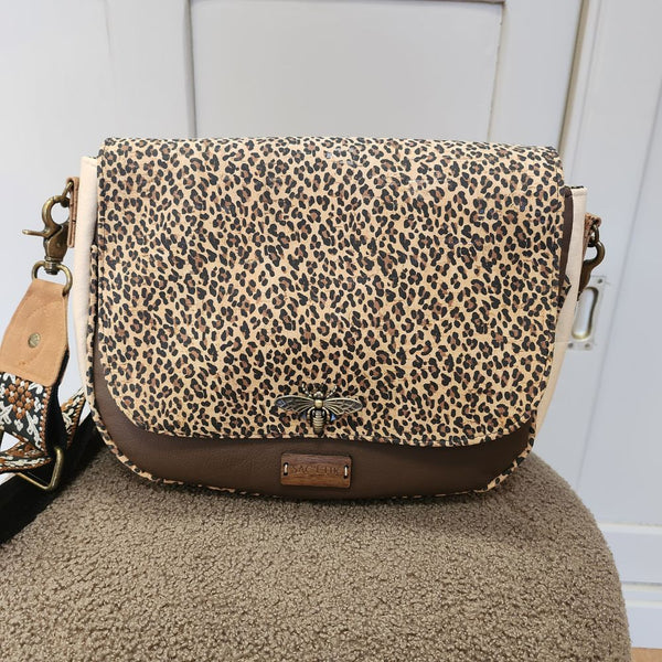 Iris bag in Piñatex and cork with leopard print 
